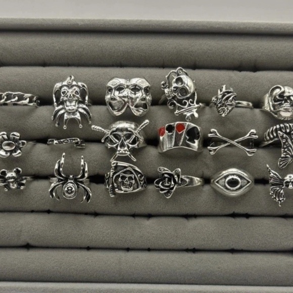 Y2K Grunge Vintage Unisex Rings 24 Count Fashion Stainless Steel Various Sizes - Picture 4 of 4